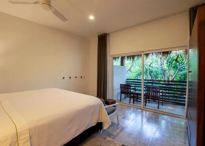 Resort The Explorean